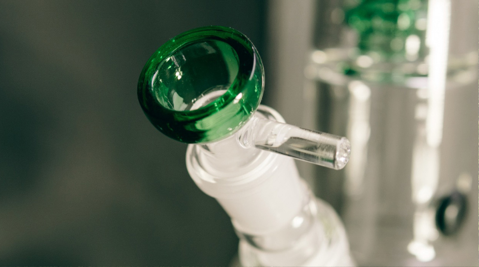 How to clean Bong