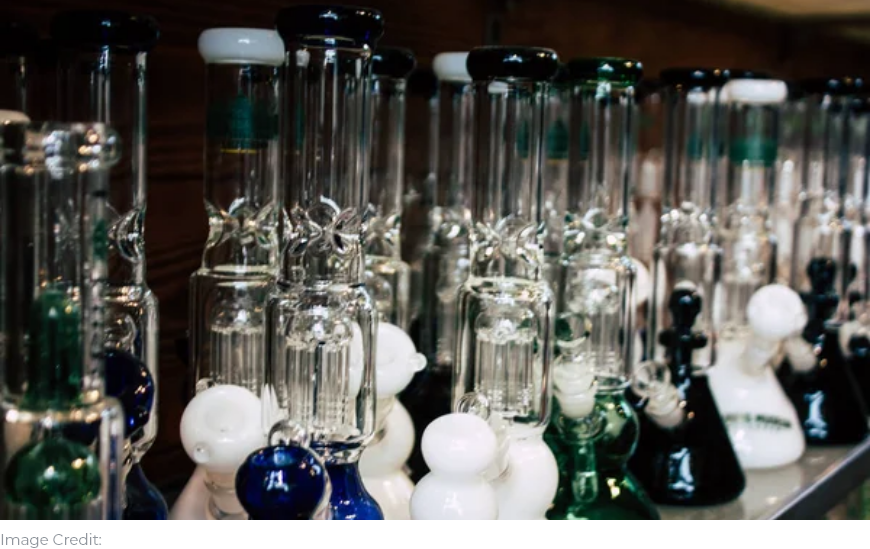 Bongs